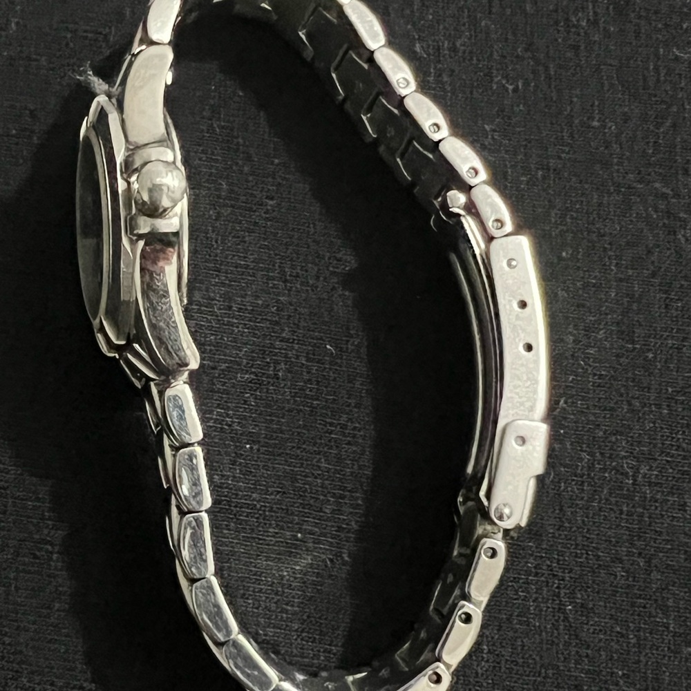 Tissot P730/630 Ladies Watch Steel Bracelet - Picture 12 of 16
